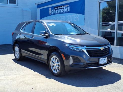 Used 2023 Chevrolet Equinox LT AWD/4WD image 1