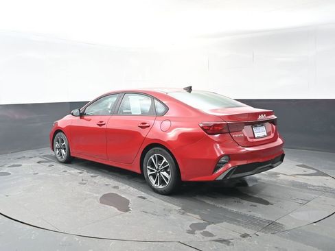 Certified 2023 Kia Forte LXS w/ LXS Technology Package image 3