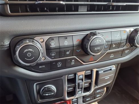 New 2025 Jeep Wrangler Unlimited Rubicon image 7