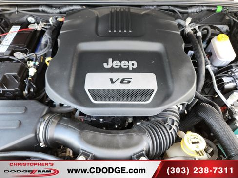 Used 2017 Jeep Wrangler Unlimited Sport w/ Quick Order Package 24S AWD/4WD image 26