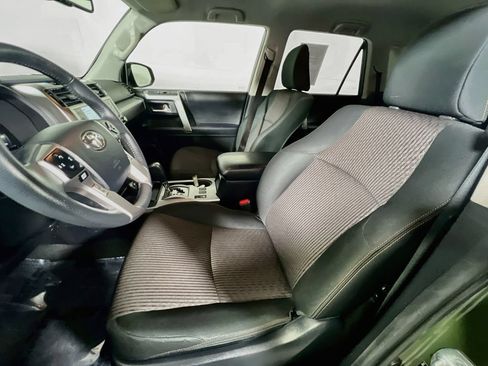 Used 2021 Toyota 4Runner Trail Special Edition AWD/4WD image 17