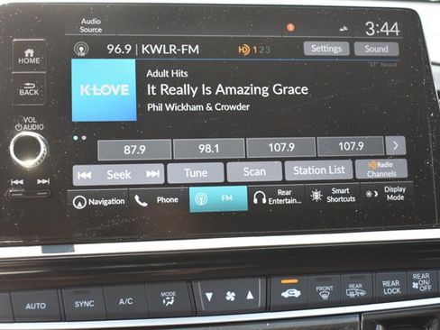 Used 2025 Honda Odyssey Elite image 27