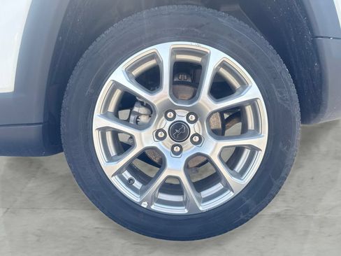 Used 2025 Jeep Compass Limited AWD/4WD image 22