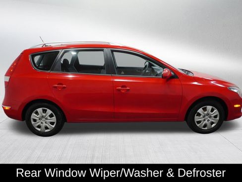 Used 2011 Hyundai Elantra w/ Popular Equipment Pkg 2 FWD image 5