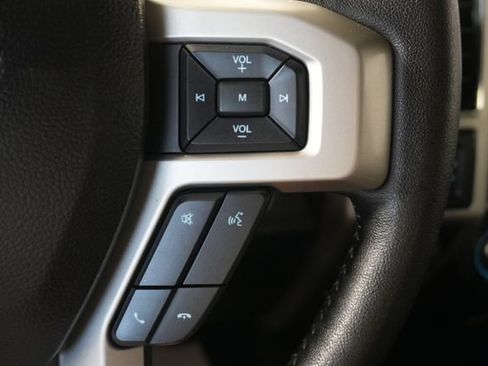Used 2019 Ford F150 Lariat w/ Equipment Group 501A Mid AWD/4WD image 17