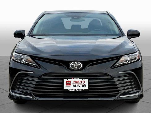 Used 2024 Toyota Camry LE FWD image 4