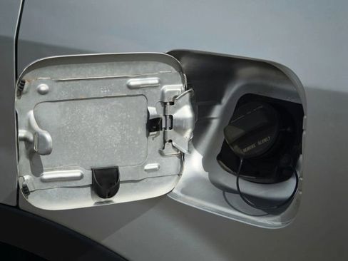 Used 2006 Honda CR-V LX image 41