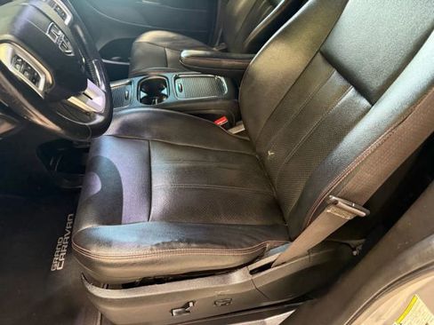 Used 2017 Dodge Grand Caravan GT image 22