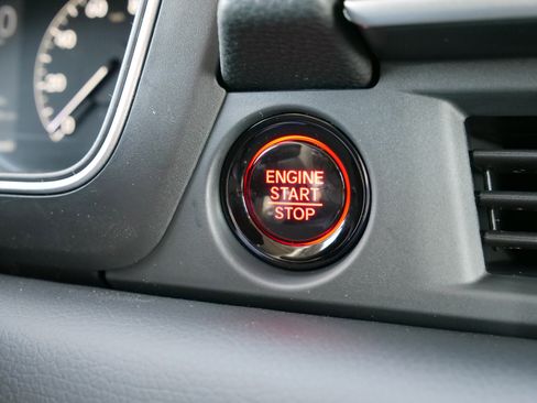 New 2025 Honda Pilot Touring image 26