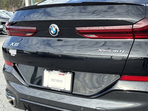 Used 2025 BMW X6 xDrive40i w/ Climate Comfort Package image 29