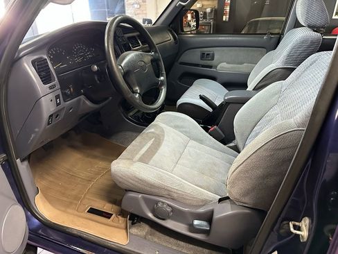 Used 1998 Toyota 4Runner SR5 image 14