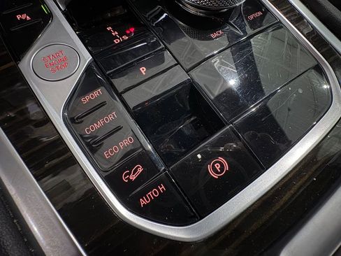 Used 2024 BMW X6 xDrive40i image 27