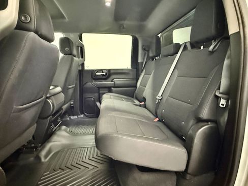 Used 2020 Chevrolet Silverado 2500 LT w/ Fleet Comfort Package image 18