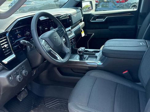 New 2025 Chevrolet Silverado 1500 RST image 5