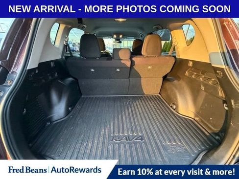 Used 2017 Toyota RAV4 LE w/ All Weather Liner Package AWD/4WD image 12