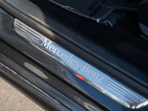 Used 2021 Mercedes-Benz E 450 4MATIC Sedan image 12