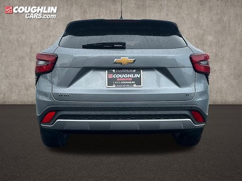 New 2025 Chevrolet Trax LT w/ Driver Confidence Package image 6