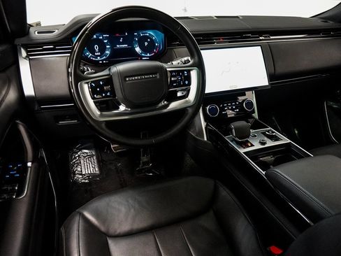 Used 2023 Land Rover Range Rover SE image 29