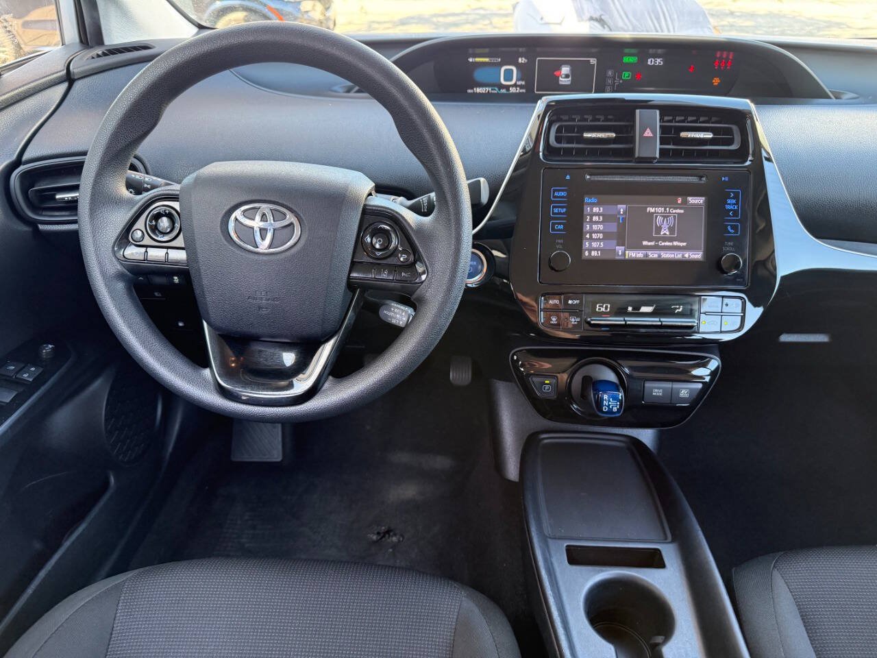 Used 2019 Toyota Prius L Eco FWD image 27