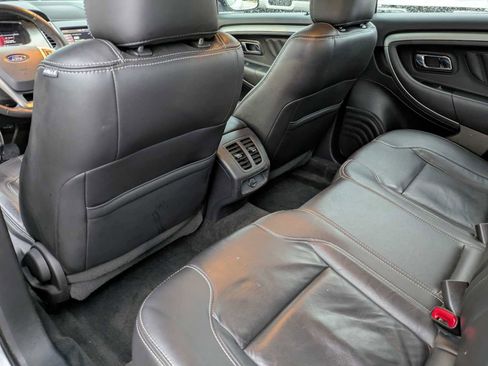 Used 2013 Ford Taurus SEL image 17