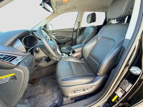 Used 2016 Hyundai Santa Fe SE w/ Option Group 02 FWD image 20