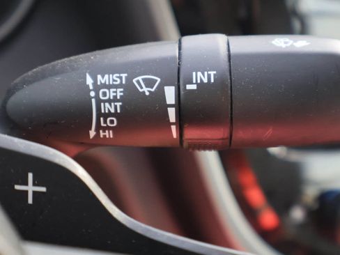 Used 2023 Toyota Camry SE AWD/4WD image 22