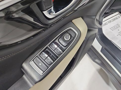 Certified 2025 Subaru Outback Limited image 13