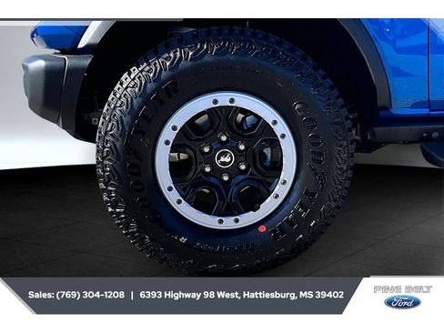 New 2026 Ford Bronco Badlands w/ Sasquatch Package AWD/4WD image 7