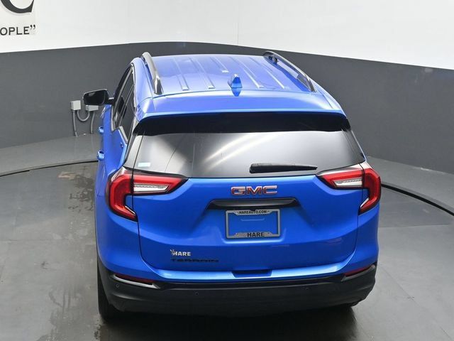 Used 2024 GMC Terrain SLE w/ Driver Convenience Package FWD image 62