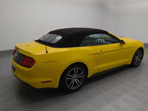 Used 2016 Ford Mustang Premium image 10