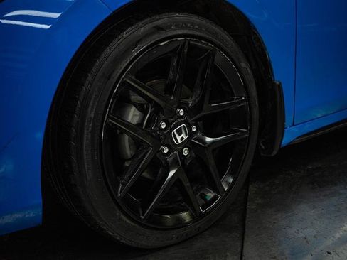 Used 2024 Honda Civic Sport image 3