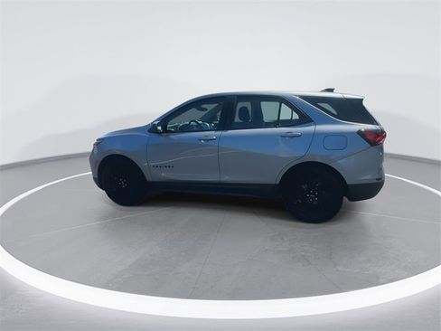 Used 2023 Chevrolet Equinox LS w/ Sport Edition image 6