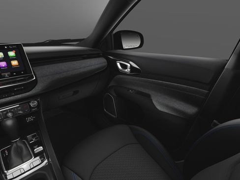 New 2026 Jeep Compass Latitude image 7