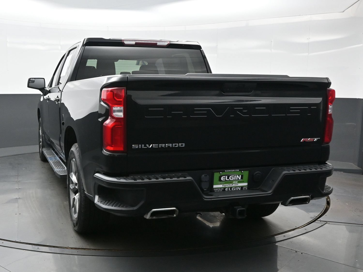 Used 2021 Chevrolet Silverado 1500 RST AWD/4WD image 5