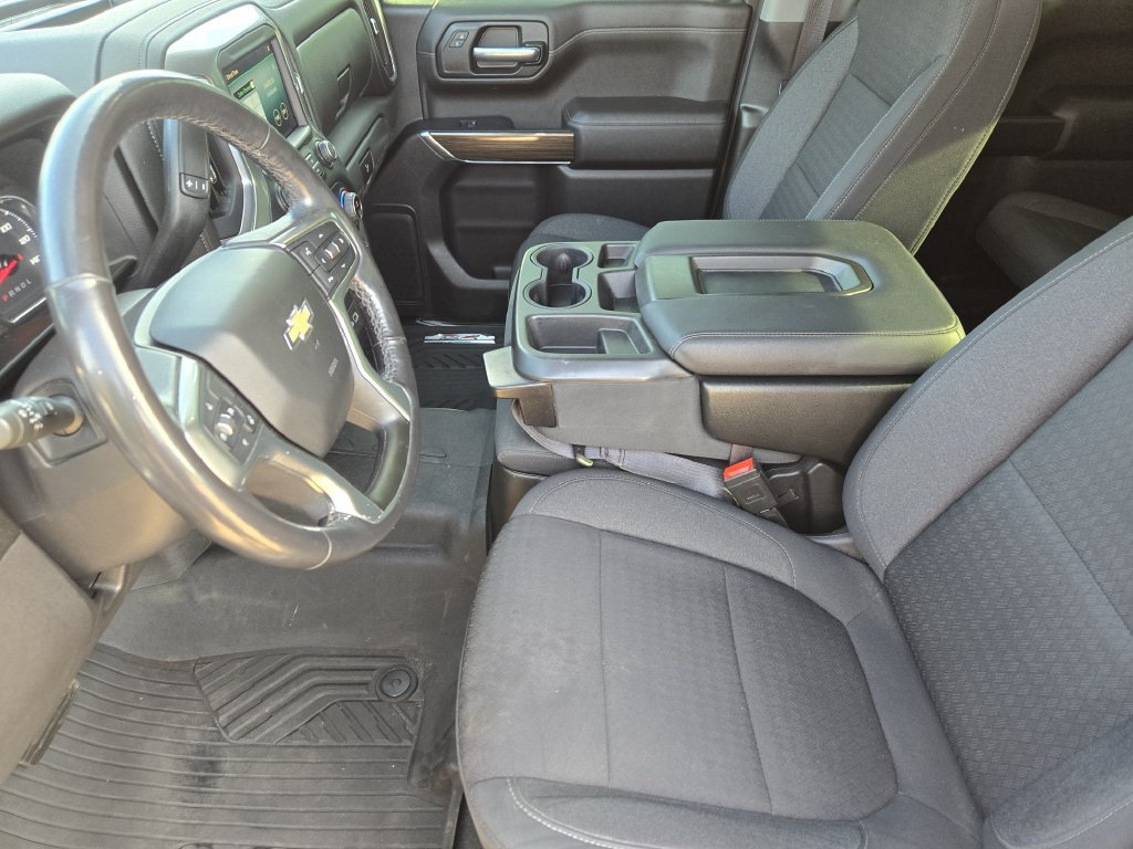 Used 2021 Chevrolet Silverado 1500 LT AWD/4WD image 8
