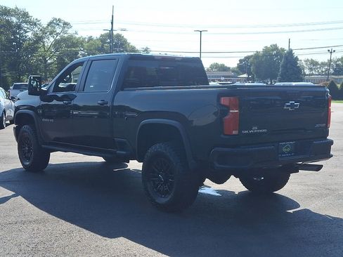 Certified 2024 Chevrolet Silverado 2500 ZR2 w/ Technology Package AWD/4WD image 22
