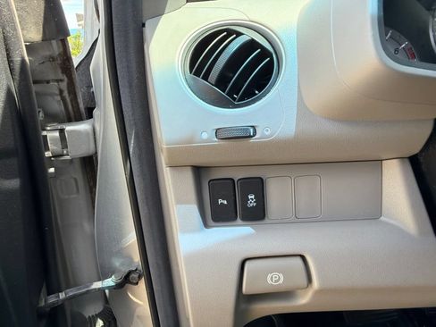 Used 2012 Honda Pilot Touring image 20