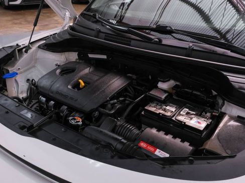 Used 2021 Kia Soul LX image 44