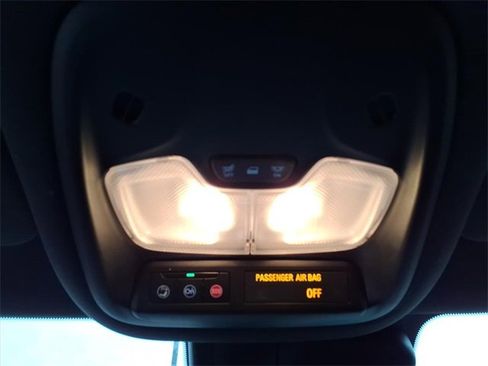 Used 2023 Chevrolet TrailBlazer RS w/ Convenience Package image 21