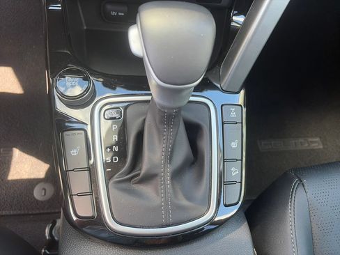 Used 2023 Kia Seltos SX AWD/4WD image 31