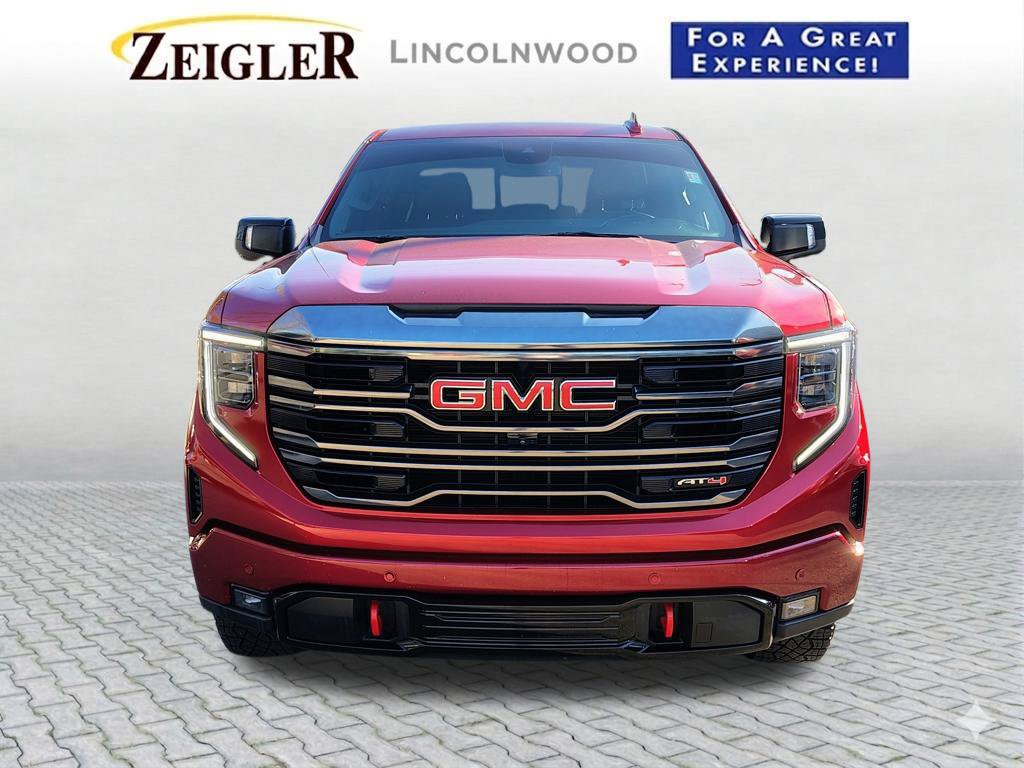 Used 2024 GMC Sierra 1500 AT4 w/ AT4 Preferred Package AWD/4WD image 4