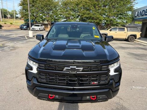 Used 2025 Chevrolet Silverado 1500 LT Trail Boss w/ Convenience Package II AWD/4WD image 9