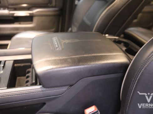 Used 2024 RAM 3500 Limited image 15