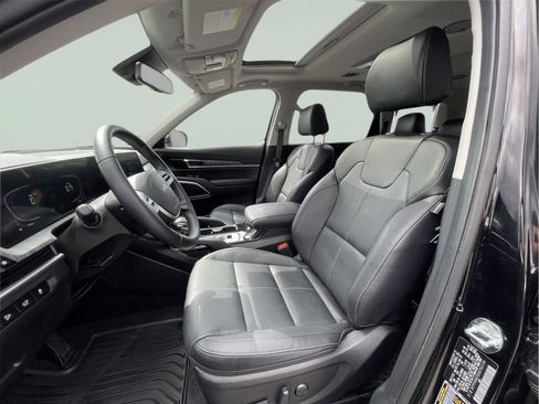 Used 2025 Kia Telluride EX AWD/4WD image 13