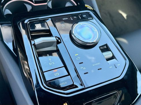 New 2026 BMW 530i image 14