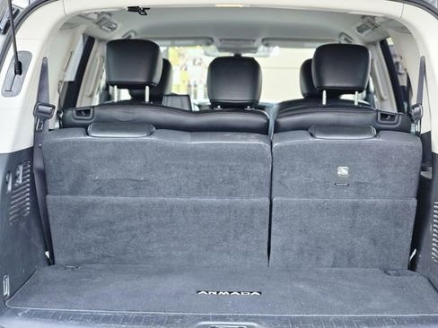 Used 2020 Nissan Armada SL image 31