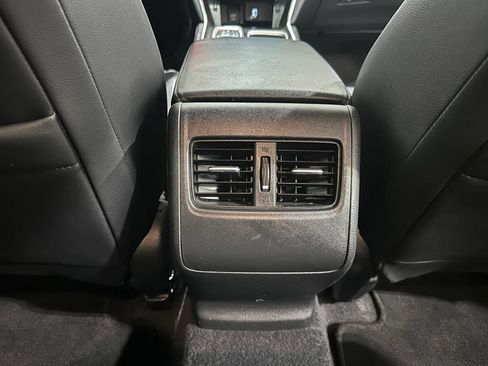 Used 2020 Honda Accord Touring image 36