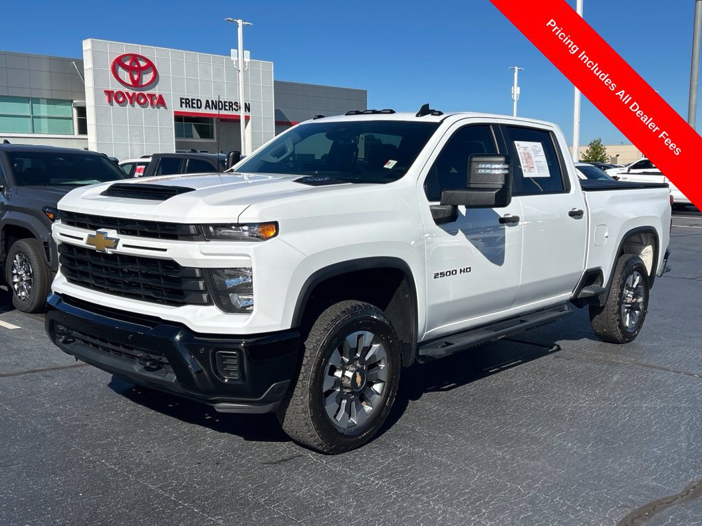 Used 2025 Chevrolet Silverado 2500 Custom w/ Custom Value Package RWD image 1