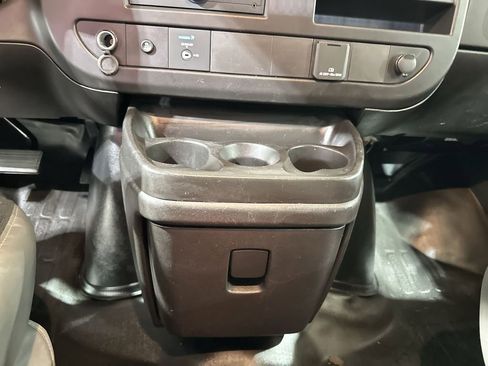 Used 2024 GMC Savana 2500 w/ Driver Convenience Package image 20