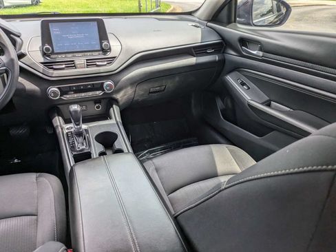 Used 2020 Nissan Altima 2.5 S FWD image 17